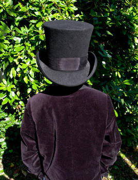 Boy from back with hat