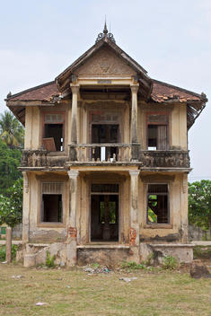 Derelict house on Koh Dach Island, Phnom Penh (remaining possibly from Khmer rouge rule)