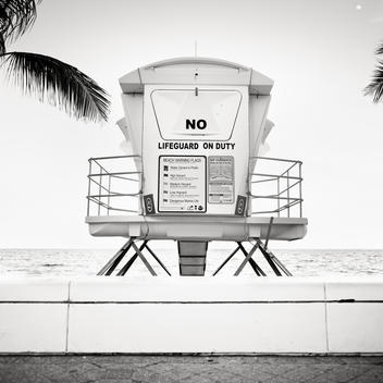 Life Guard Watch Tower On Beach, Fort Lauderdale, Usa