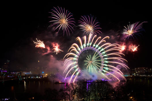 Fireworks to celebrate New Year\'s Eve on River Thames, London