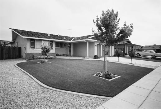 A common minimal suburban home.