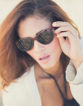 beauty shot of woman with sunglasses