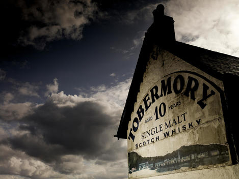 Tobermory Whisky Sign