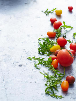 Tomato varieties with rocket