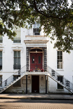 Exterior of old colonial era building in Savannah