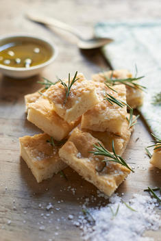 Gluten-free ciabatta squares with rosemary