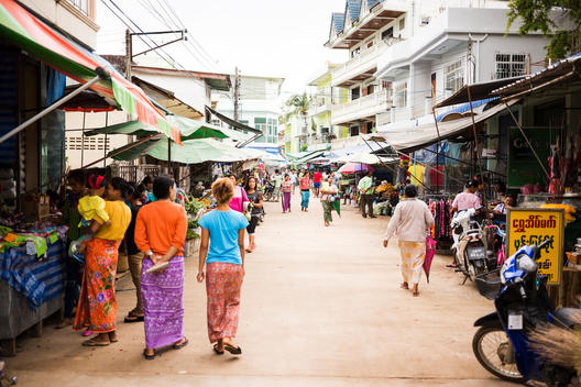 Market scene in southern Myanmar on the Thailand border.