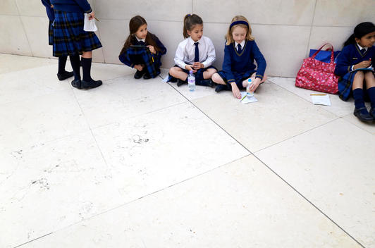 school children breaking for lunch at British museum