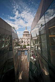 St. Paul\'S Cathedral Reflected In Glass
