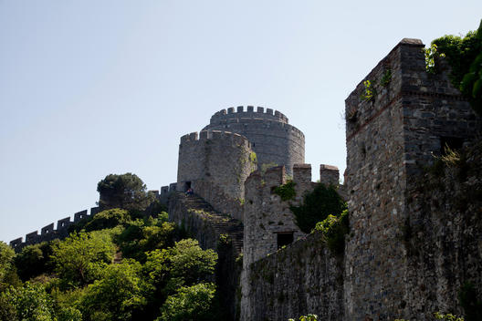 Rumelihisar? (also known as Rumelian Castle and Roumeli Hissar Castle) is a fortress located in the Sar?yer district of Istanbul, Turkey