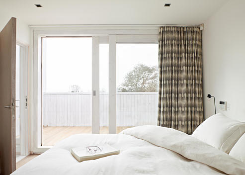 Master Bedroom, Wonford Road by David Sheppard Architects