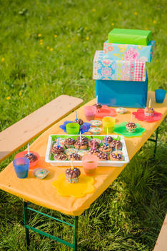 Table of children's birthday party