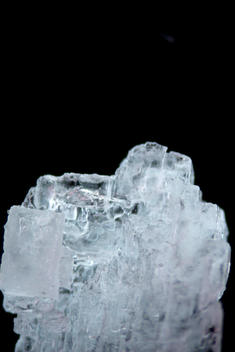 microscopic photo of salt