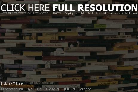 Many Old books in a Bookstore | Free Images For Commercial Use