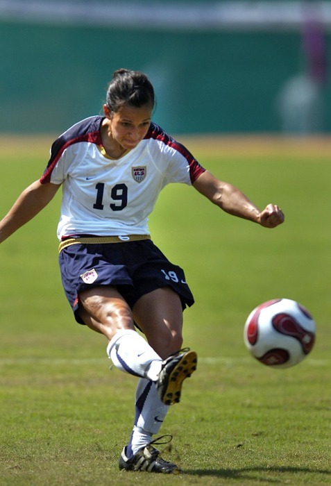 soccer, woman, kicking