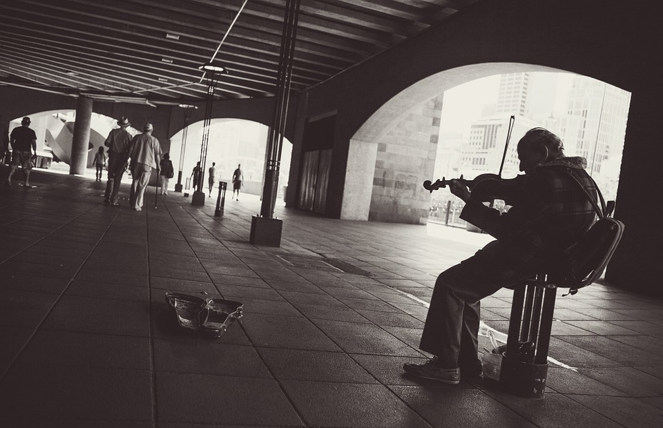 street performer, musician, violin