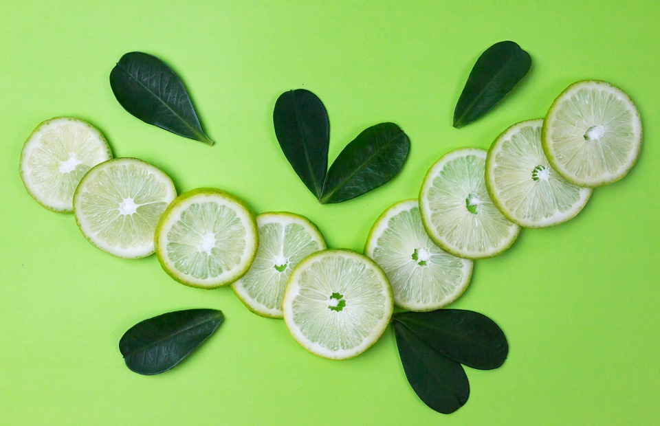 lime, slices, flat lay