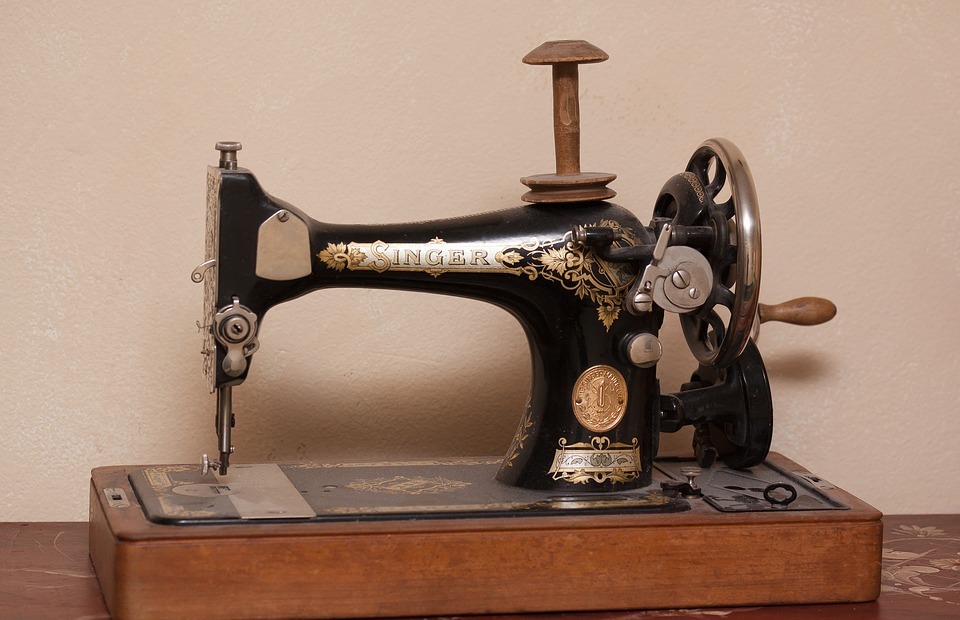 sewing machine, singer, old