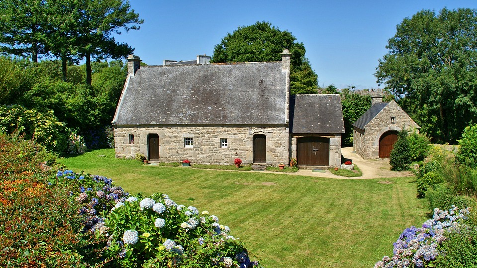 house, brittany, small house