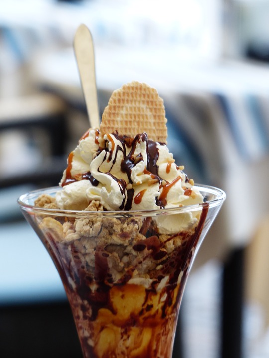 ice cream sundae, ice, dessert
