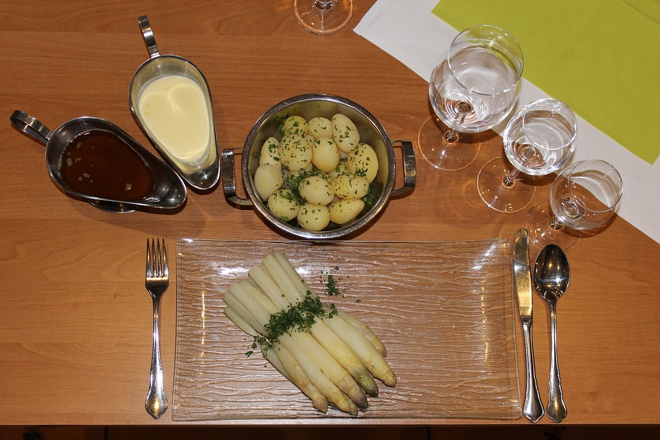 asparagus, asparagus dish, potatoes