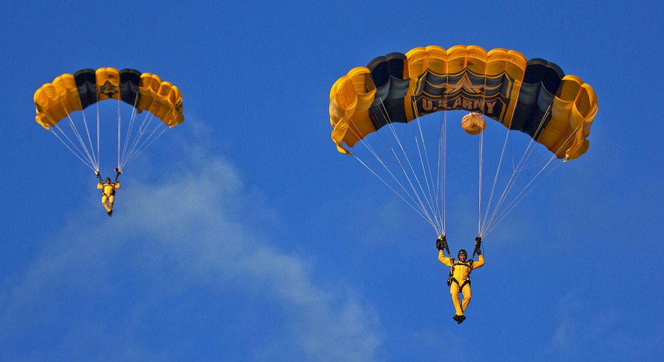 skydivers, parachuting, army