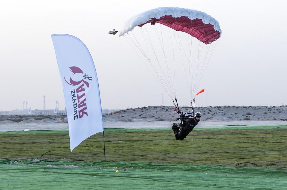skydiving, extreme sports, landing