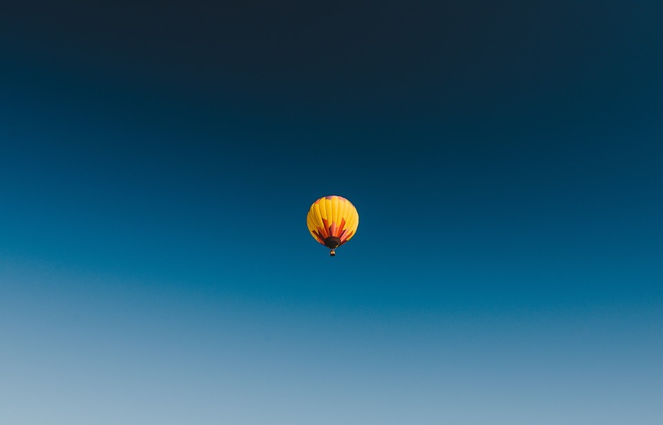 yellow, hot air balloon, blue