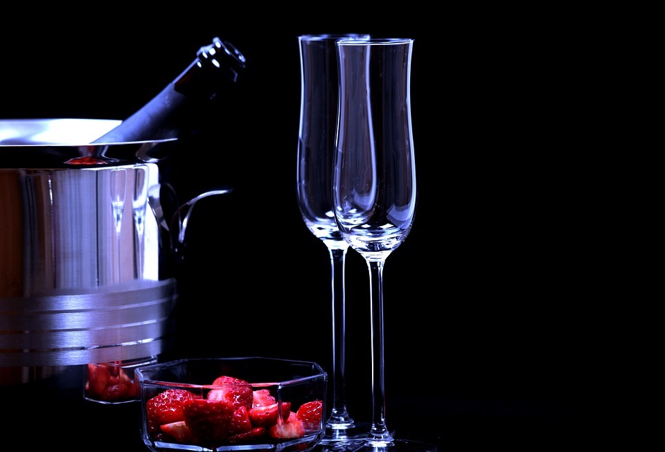strawberries, champagne glasses, romance