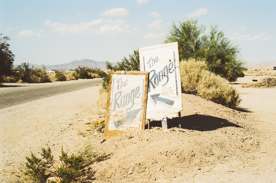 range, signs, road