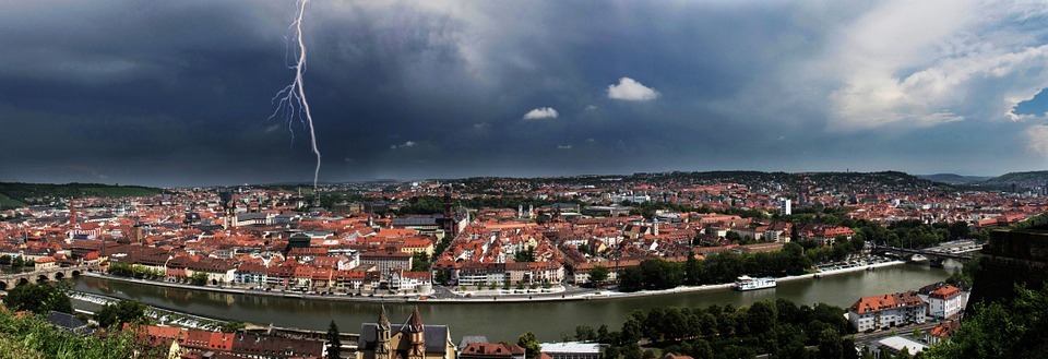 würzburg, panoramic image, thunderstorm