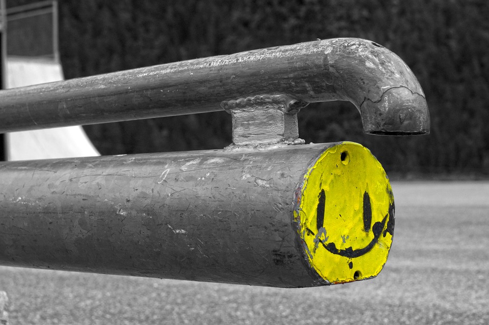 smiley, emoticon, skateboard