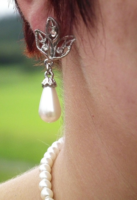 earring, ear, jewellery