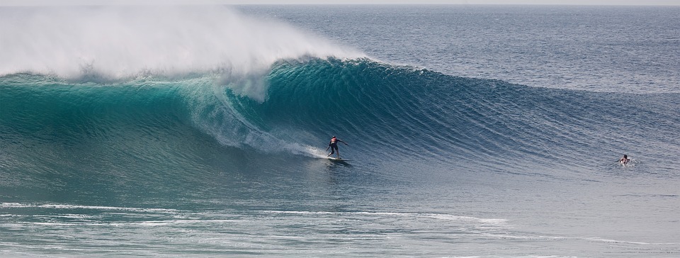 surfing, big waves, ombak tuju coast