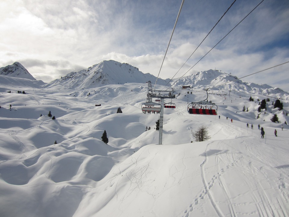 Tundra Ski Lift РїРѕРґСЉРµРјРЅРёРє