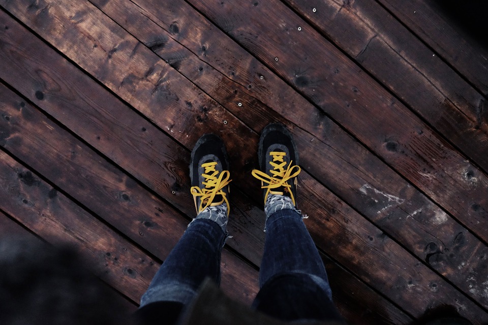 shoes, yellow, laces