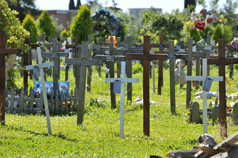 cemetery, tomb, prato