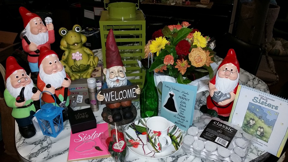 gnomes, birthday, gifts
