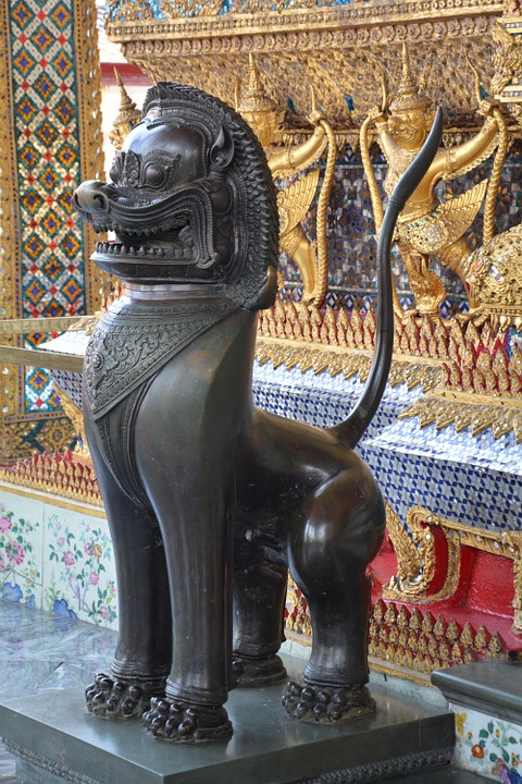 temple of the emerald buddha, a bird with a human head, lion