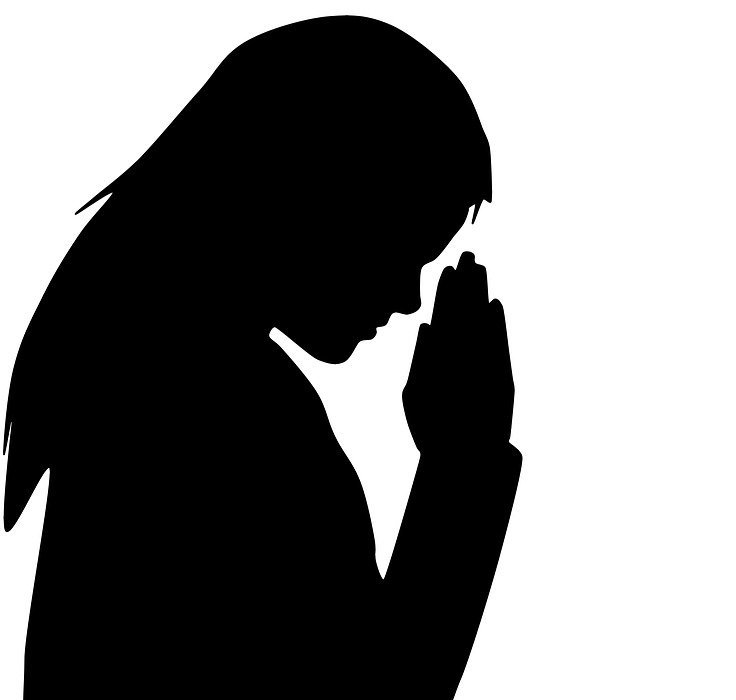 woman praying, prayer, woman of faith