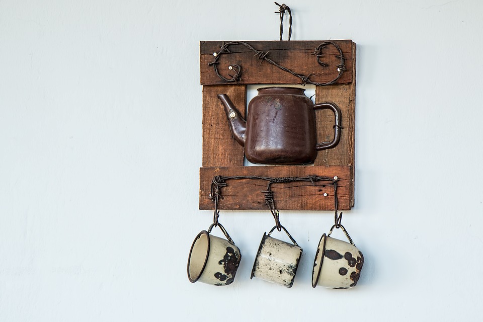 coffee pot, teapot, cups