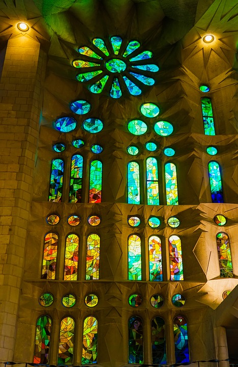 sagrada familia cathedral, barcelona, architecture