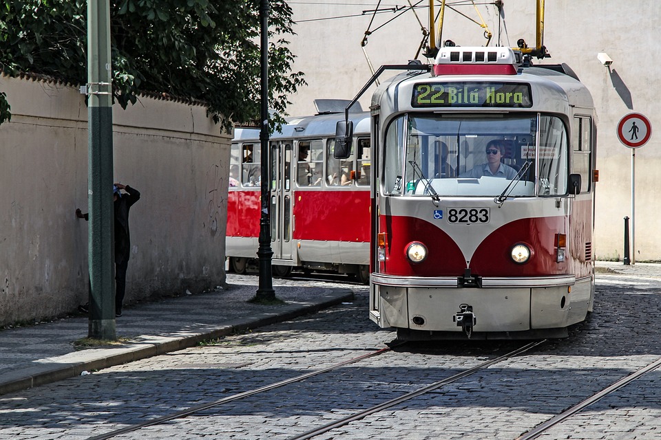 tram, prague, public personennahverkehr