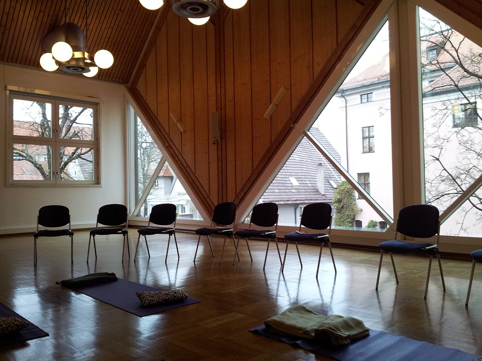 seminar room, yoga room, meditation