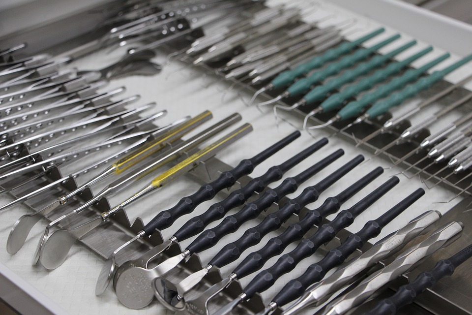 dentist, dental instruments, dentist equipment