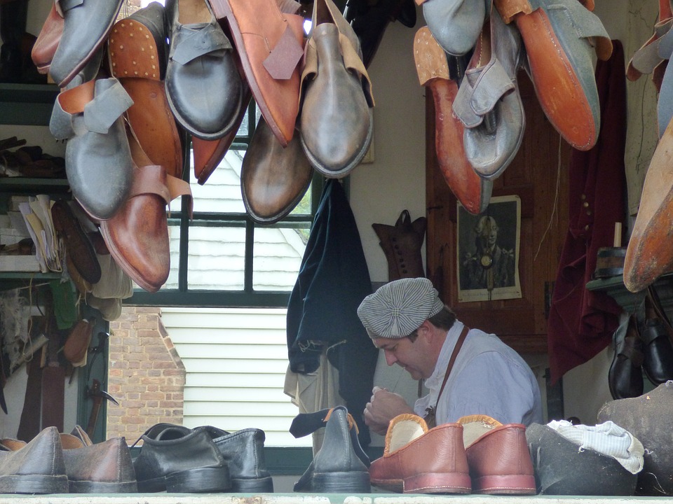 shoemaker, colonial, williamsburg