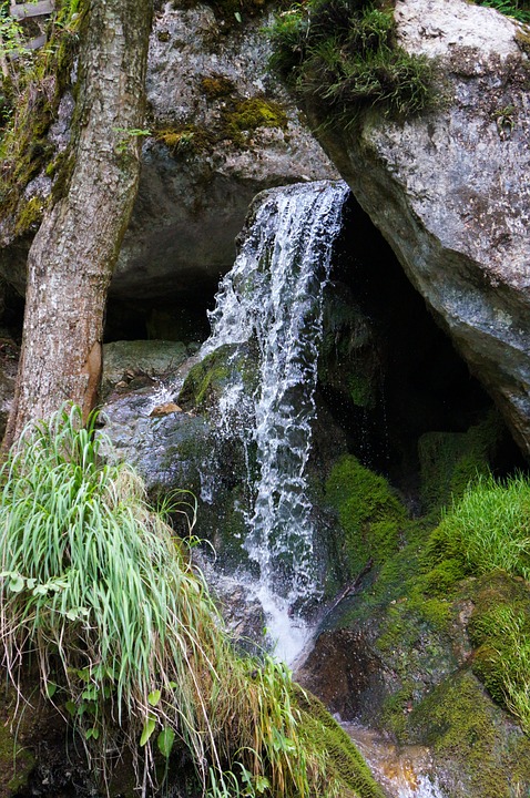 waterfall, running water, clammy
