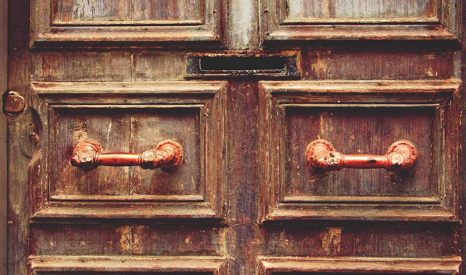 wood, door, mail slot