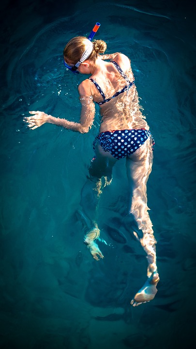 snorkeling, diving, girl