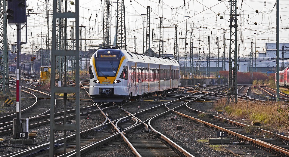 dortmund hbf, regional train, electrical multiple unit